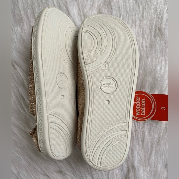 Wonder Nation Shoes Girls Size 3 Gold Sparkly Slip On Stretchy Back - Picture 6 of 6
